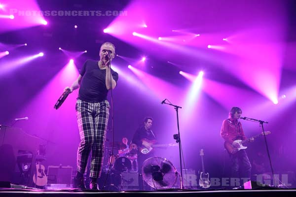 BELLE AND SEBASTIAN - 2019-11-01 - PARIS - Grande Halle de La Villette - 